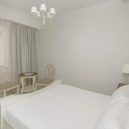 Atrium Suites Эрмуполис Номер фото